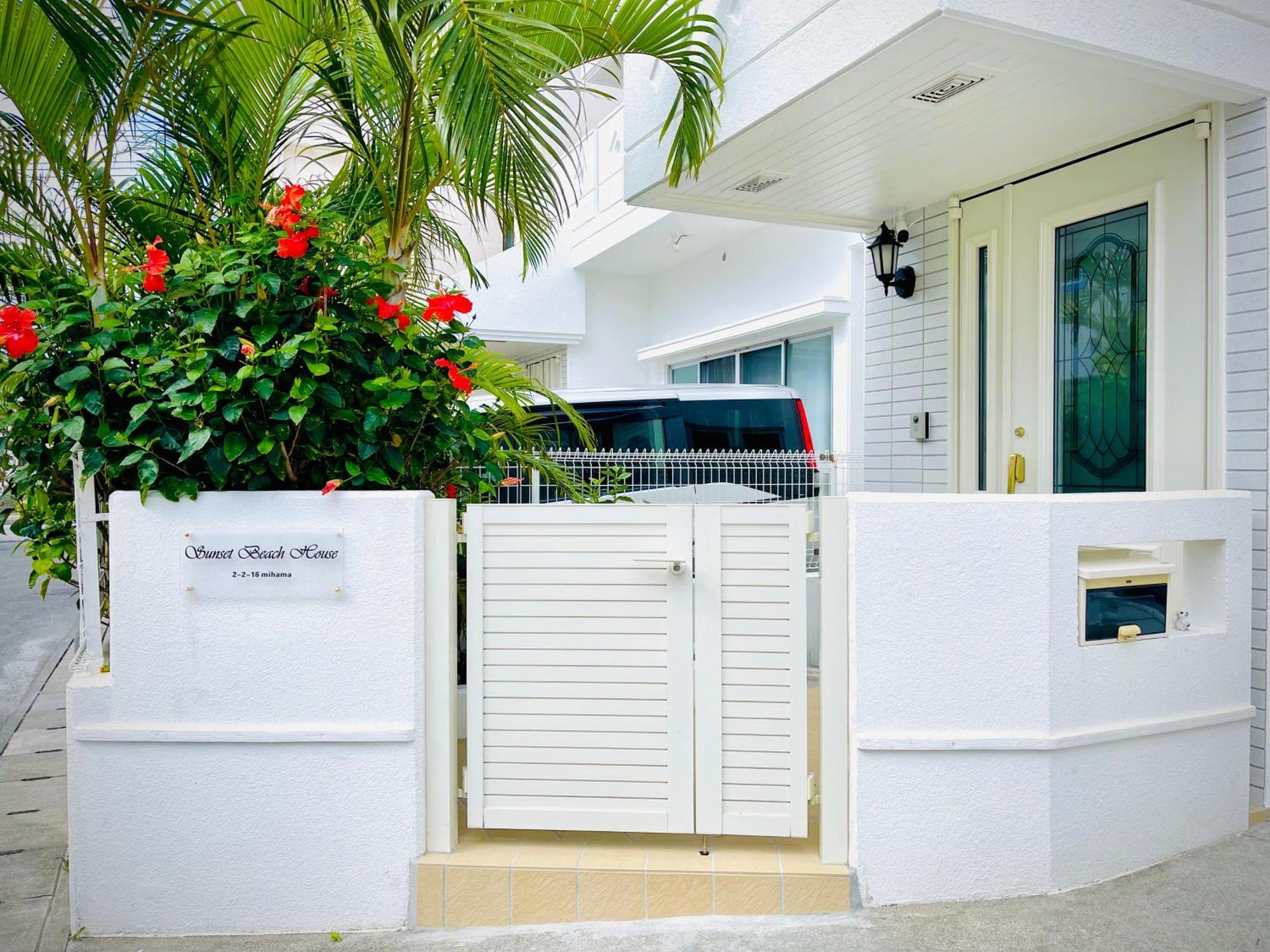 Villa Sunset House